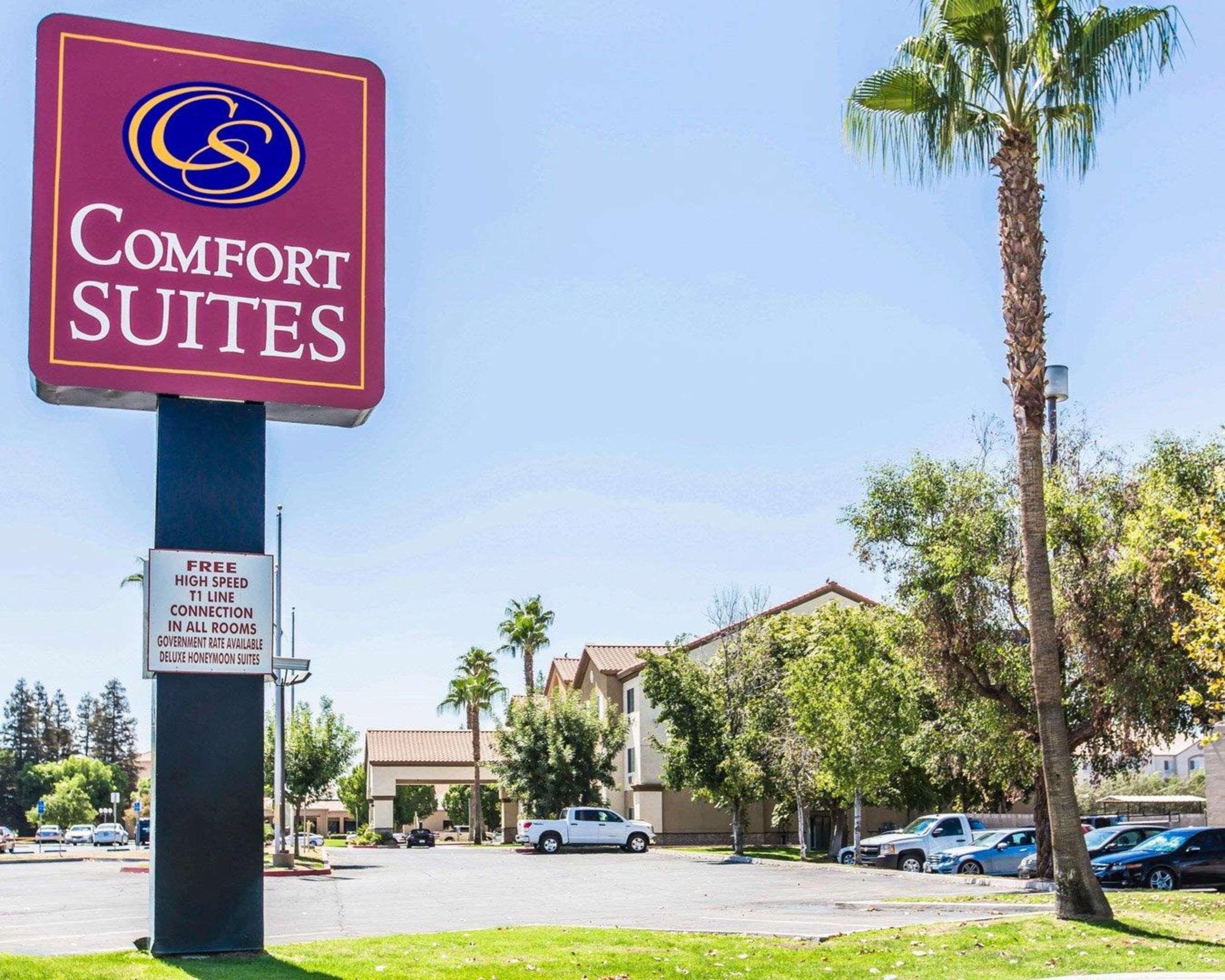 Comfort Suites Bakersfield Buitenkant foto