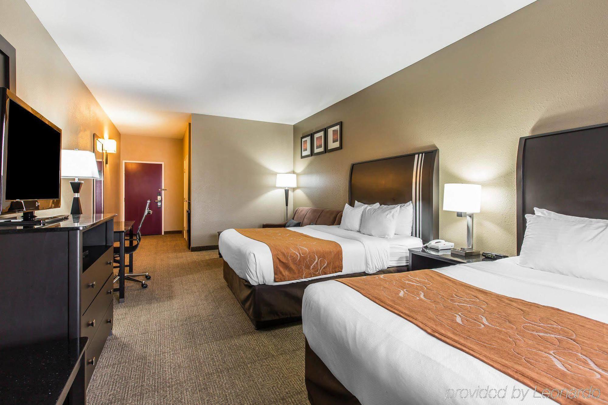 Comfort Suites Bakersfield Buitenkant foto